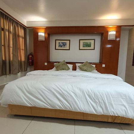 Апарт отель Pd Full Seaview Deluxe Порт-Диксон Экстерьер фото